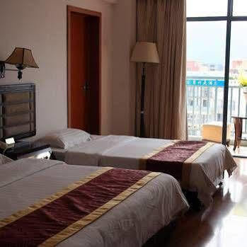 Green Bamboo Hotel 구이린 시 외부 사진